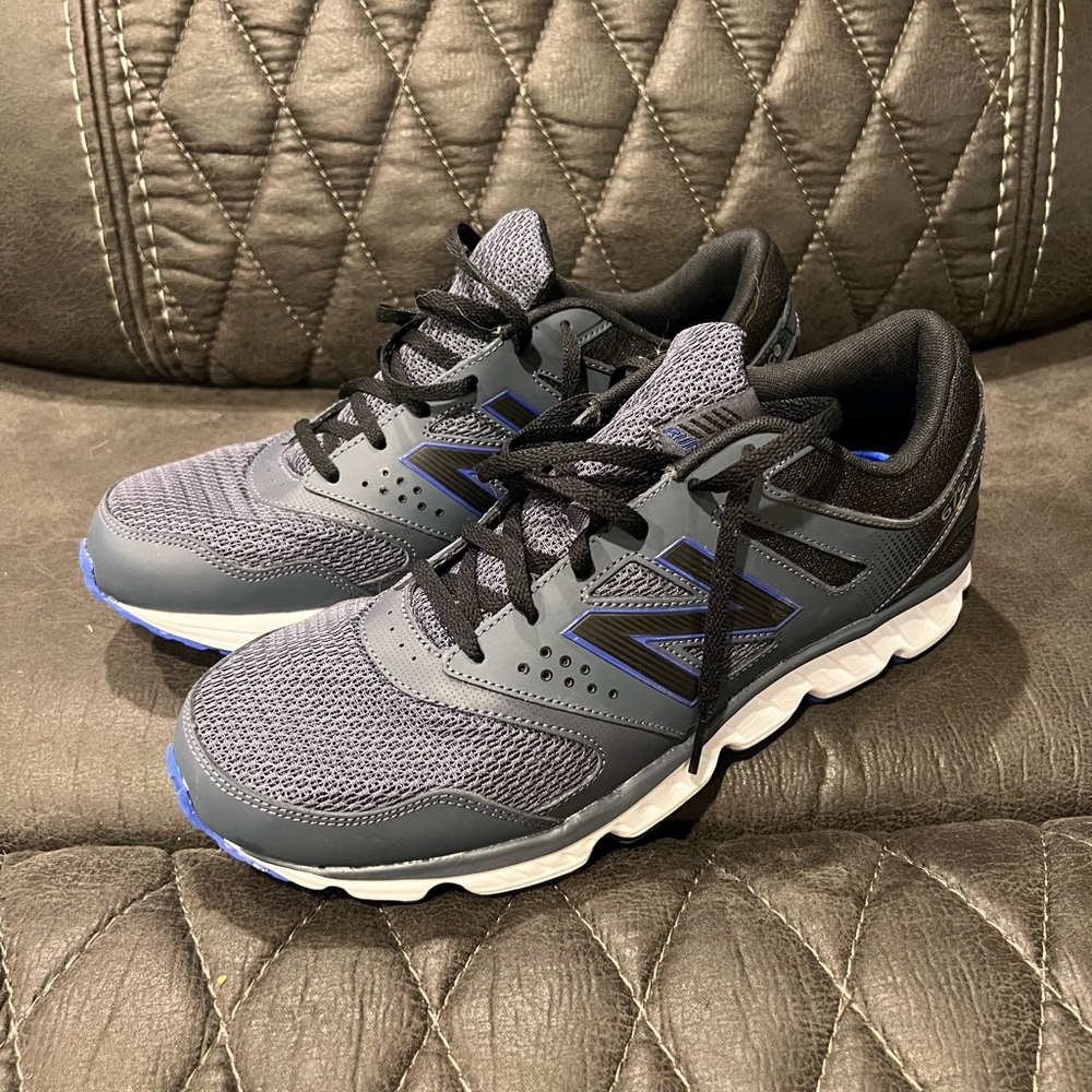 New Balance 675v2 shoes